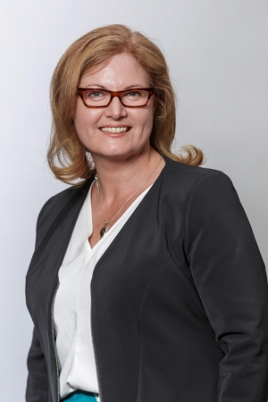 Headshot of Cardinia  Shire Council CEO Carol Jeffs